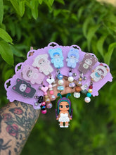 Load image into Gallery viewer, Nommi trinket badge reel