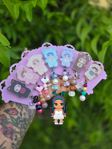 Nommi trinket badge reel